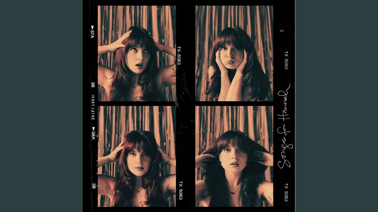 在 YouTube 上观看 Maple Trees 在 YouTube 上观看 Maple Trees