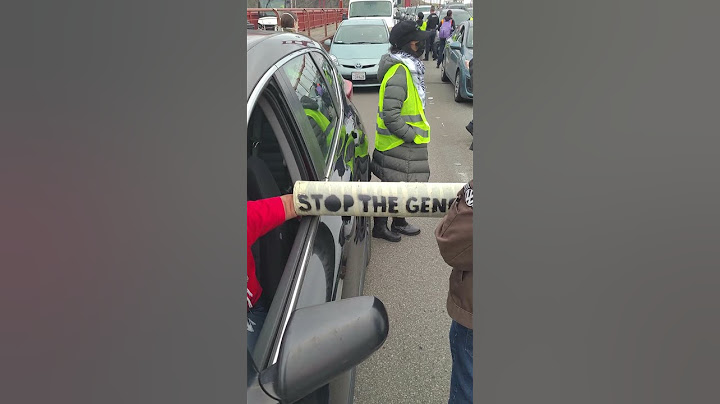 Pro-Palestinian protesters block traffic across US #Shorts