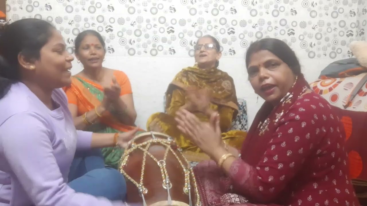 कहीं जाओगे बाँके बिहारी होरी होगी हमारी तुम्हारी 