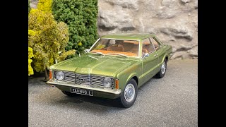 Miniature KK-Scale Ford Taunus L Coupé 1971 Vert échelle 1/18