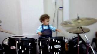 P7210074 DANIEL BRAZ TOCANDO BATERIA
