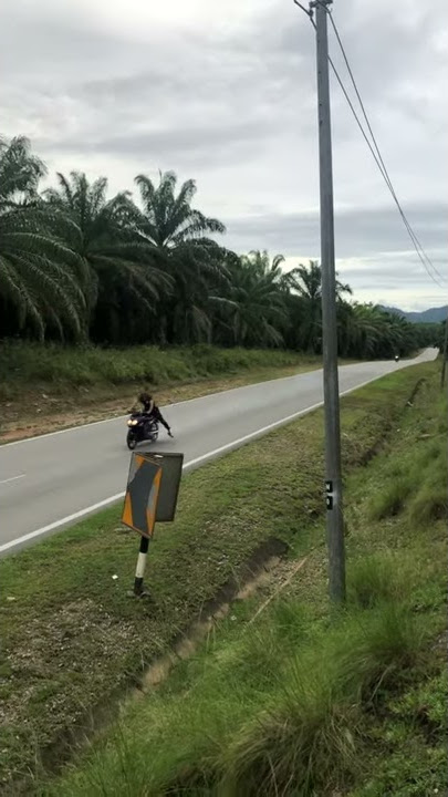 AkSI NGERI!!!!! x1r vs kawasaki rr tonton sampai habis