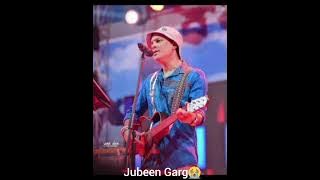 অসাধারণ এই গান টা যতবার শুনি তাতবার চোখে জল চলে আসে...... 