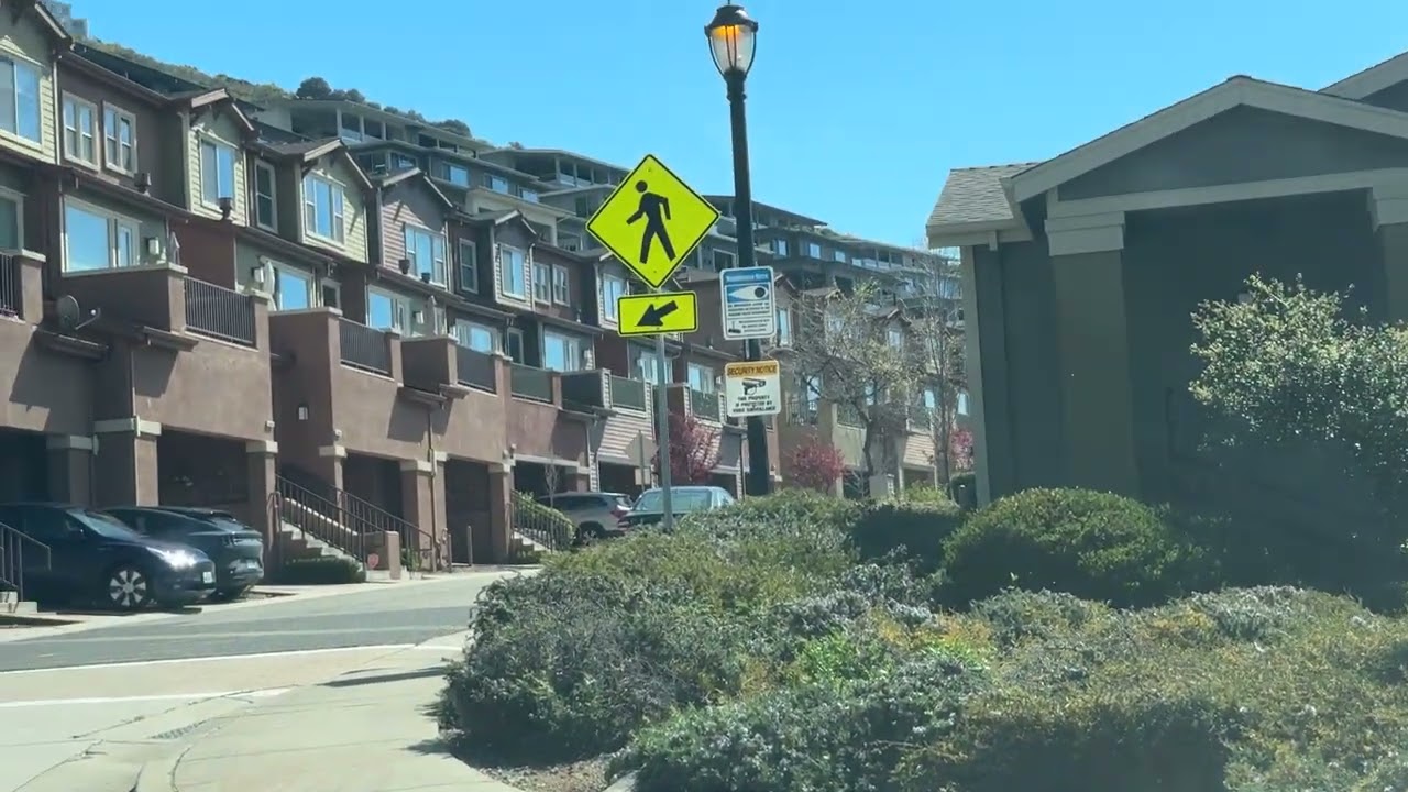 Beautiful Houses in Sky View Estates, Oakland – Stunning Views of San Francisco