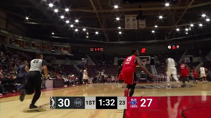 A big slam by Jordan Loyd!