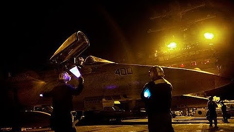 [DCS] F/A-18C Hornet Case 3 recovery practice (ICLS)