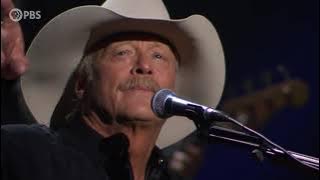 Alan Jackson Performs 