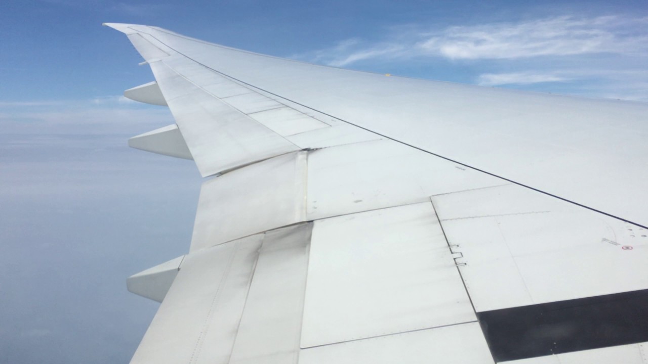 Boeing 777-300ER Garuda Indonesia FULL Approach, Landing and Taxi to Gate at Jakarta!!!