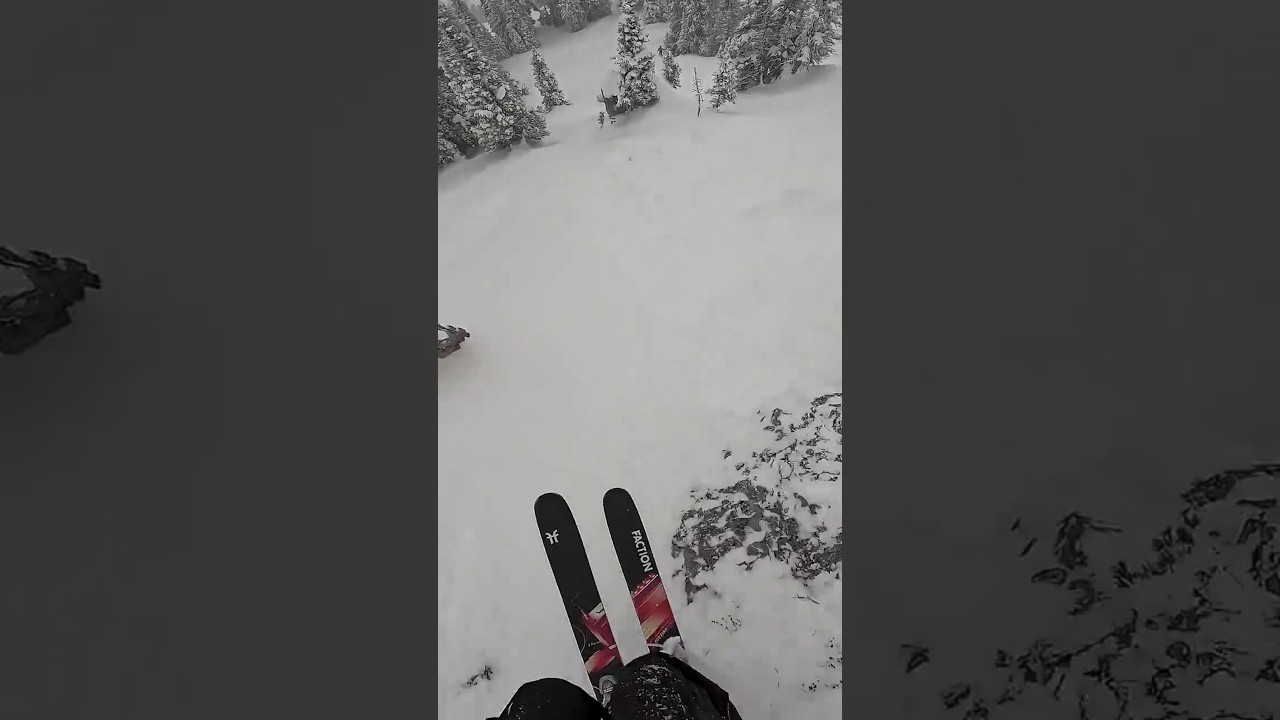 mini golf and pow turns to celebrate spooky season 🎃🎃🎃 