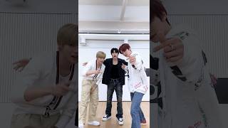 全宇宙が言う "見逃さないで"