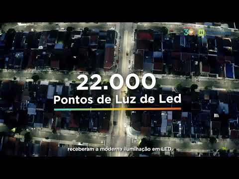 Vídeo: Iluminação Na Varanda (46 Fotos): Lâmpadas De Rua E De Parede Para A Loggia, Opções De Design De Iluminação De Faixa De LED