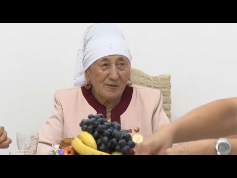 Ғашық брюнеткамен порно онлайн