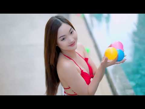 Ca nhạc người mẫu bikini 