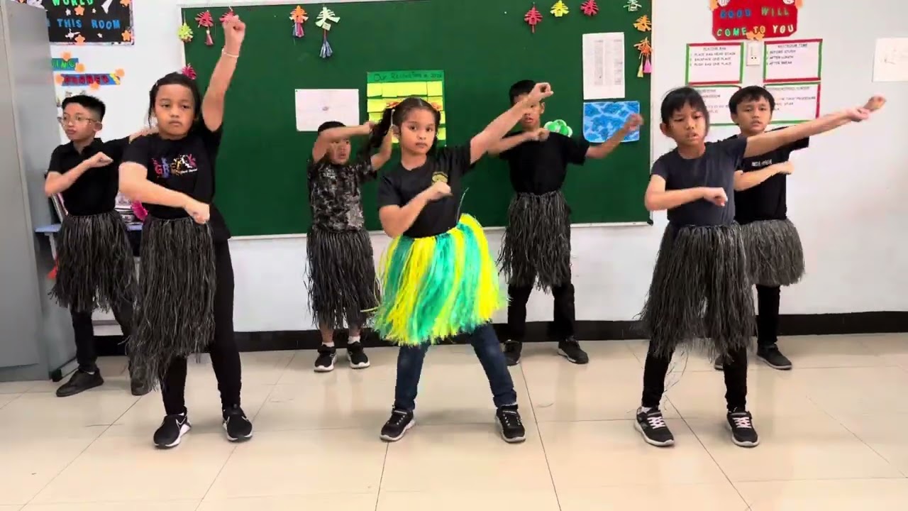 #senitari #senibudaya #dance #kelas3sd #yamkorambeyamko @puputdhe 