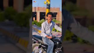 लड़की नही भाई लड़का हैं।😂#funny #rosterbhai80 #rost #comedy #shortsfeed #mrroaster #comedyroast