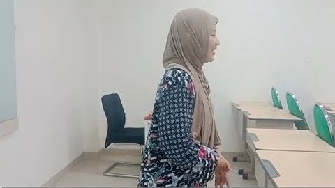 TEACHING DESCRIPTIVE TEXT "DESCRIBING PEOPLE" (GRADE 7) TASK BASED LEARNING METHOD