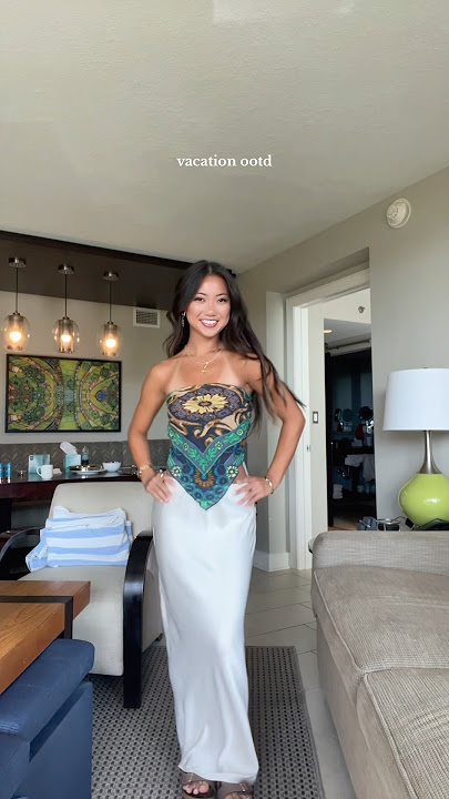 cleanest transition 🙌🏼 #explore #transition #ootd #summeroutfits #vacation #outfitinspo