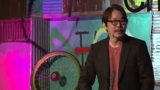 ทำไมเราควรทิ้งพื้นที่สุขสบาย | Suthisak Sucharittanonta | TEDxChiangMai