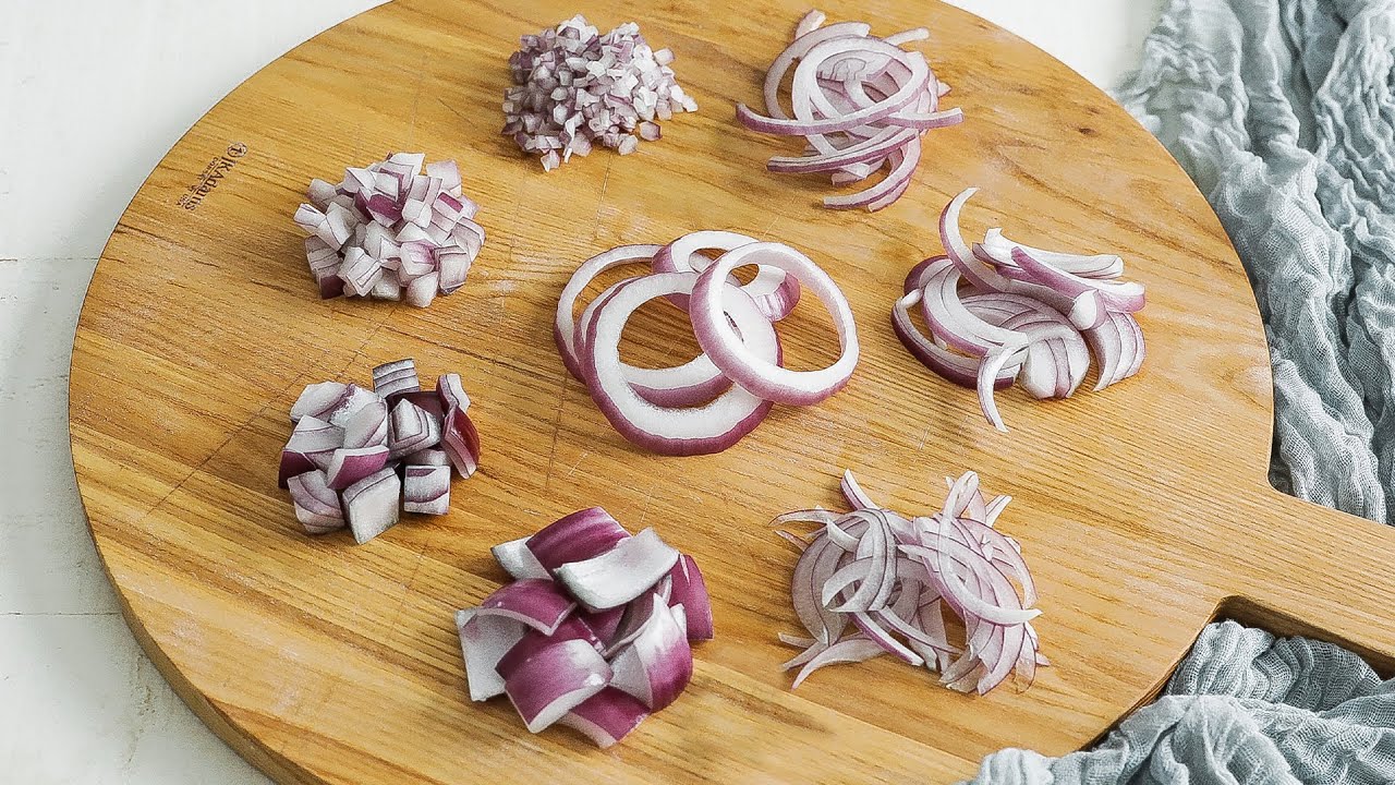 How to Cut Onions 3 Ways