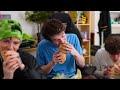 Tubbo Mukbang w/ Friends!