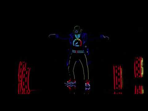 العرض الجنوني في برنامج المواهب الأمريكي ج4 المتحصل على الباز الذهبي العرض الجنوني في برنامج المواهب الأمريكي ج4 المتحصل على الباز الذهبي