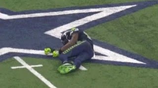 Ricardo Lockette Carted off Field Seahawks Player Ricardo Lockette Injury vs Cowboys knocked out
