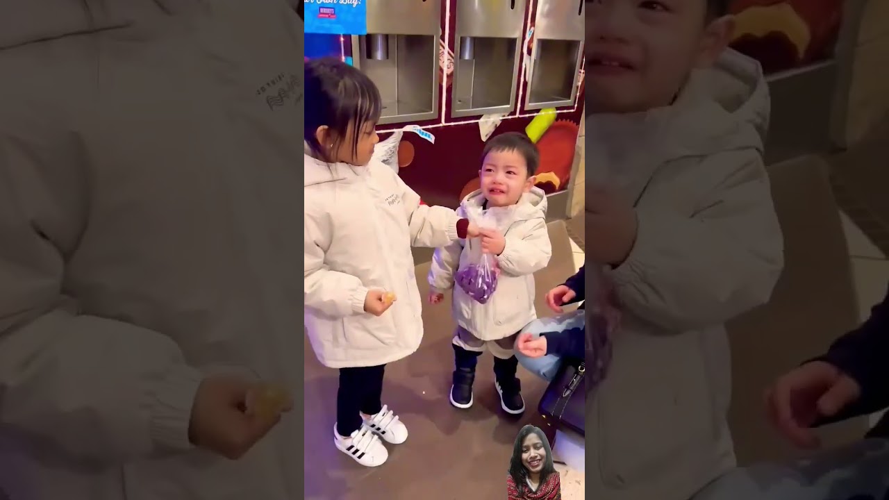 Crying baby gets surprise gift from sister 👧🏻♥️👶🏻
