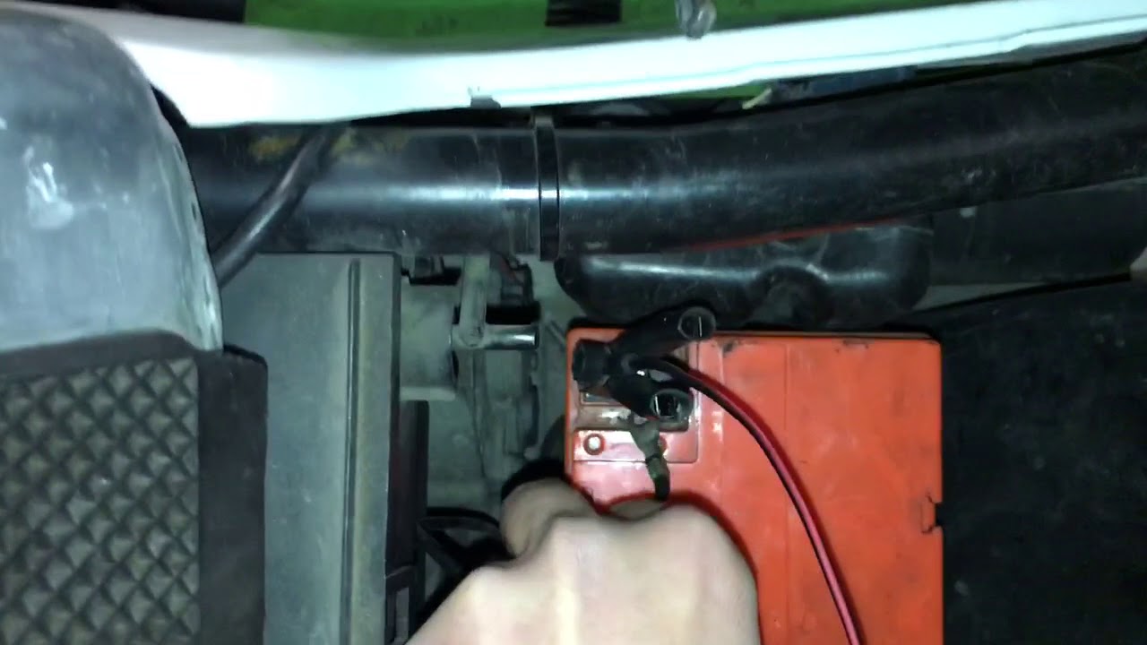 BMW K100 LT cant start properly. - YouTube