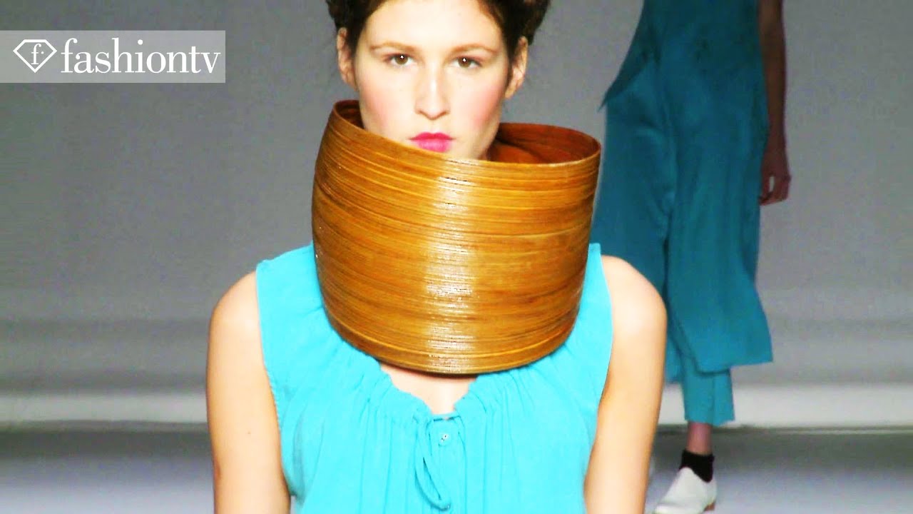 Walter Rodrigues Spring 2012 Show ft Debora Muller - FFW Fashion Rio Fashion Week | FashionTV - FTV