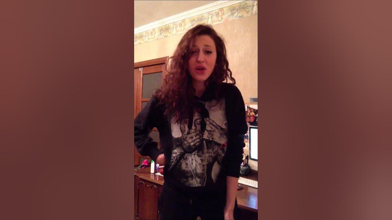 плохая девочка кавер. Donna summer bad girls 1979. Bad girls фото. плохая девочка кавер. фильм вампирши в ночном клубе.