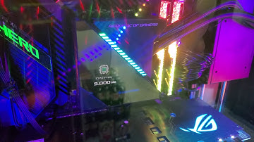 ASUS ROG Ryujin 360 AIO mini display