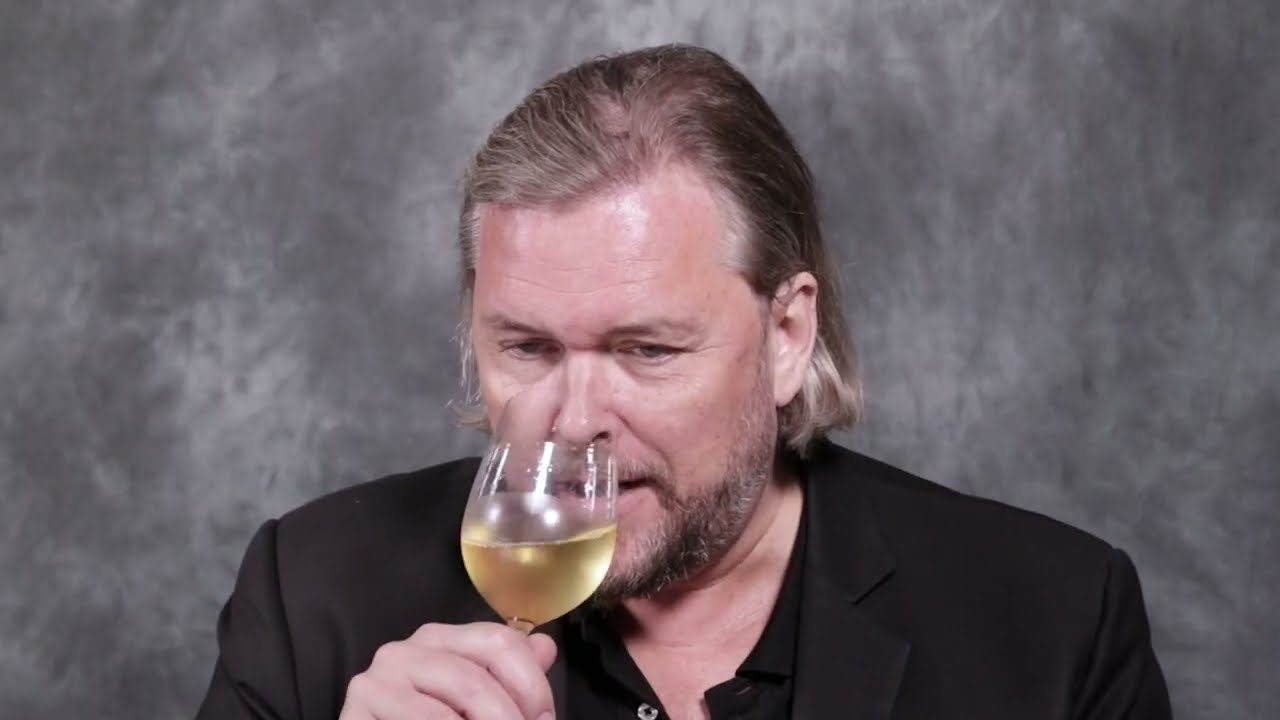 Champagne Deutz - Amour de Deutz 2013 - Champagne - YouTube