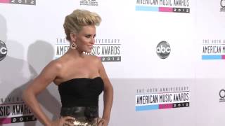 Jenny McCarthy Red Carpet Fashion AMAs 2012