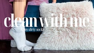 Clean With Me & My Dirty Sweaty Gym Socks Session 2