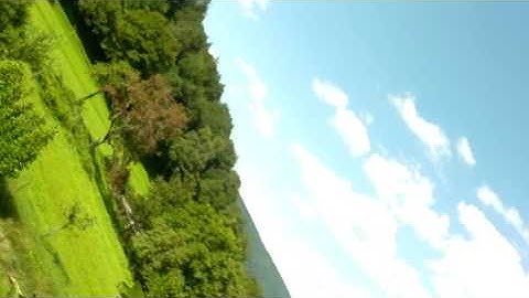 Cheap RC airplane with Pi Zero and camera onboard in tree (2/4)