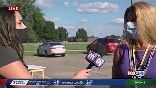 Walker Elementary throws drive-thru meet the teacher event