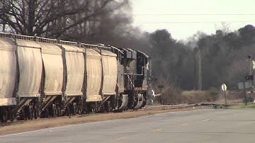 CSXT G963-08 ES44AH/ES40DC Horn Salutes & Strong K5HLL Horn in Notch 8