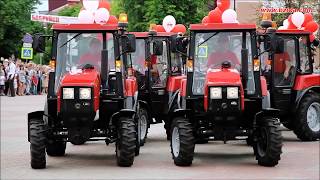 Dancing kings on tractors from Bobruisk