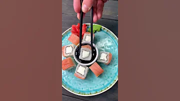 Филадельфия ЛАЙТ НА НГ СТОЛ 🎄 #sushi #самсебесушист #роллы