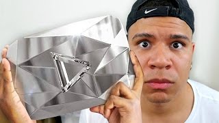 YOUTUBE SENT ME THE WRONG PLAY BUTTON WTF?!!