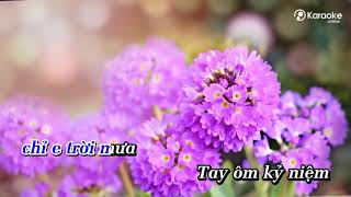 Hai Kỷ Niệm Một Chuyến Đi   Karaoke (Beat Chuẩn)