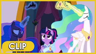 Twilight Sparkle, la nueva monarca de Equestria  MLP: La Magia de la Amistad [Esp. Latino]