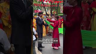 Both idols are involved in love rumors: Vietnamese fans see Tang Duy Tan and immediately call Bic...