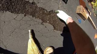 HOW TO: Blacktop Driveway Pothole Repair