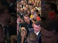 FLÁVIO BOLSONARO TENTANDO ANDAR