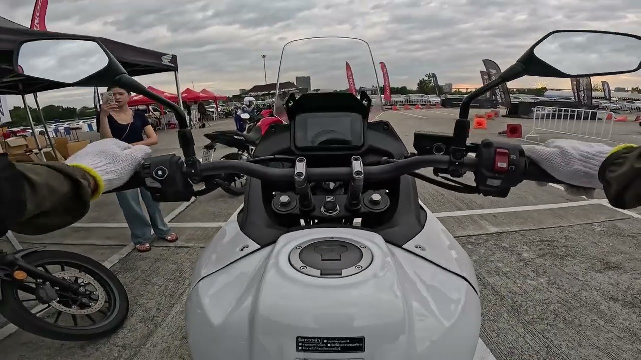 XL750 รถที่ขี่ดีจนโลกลืม