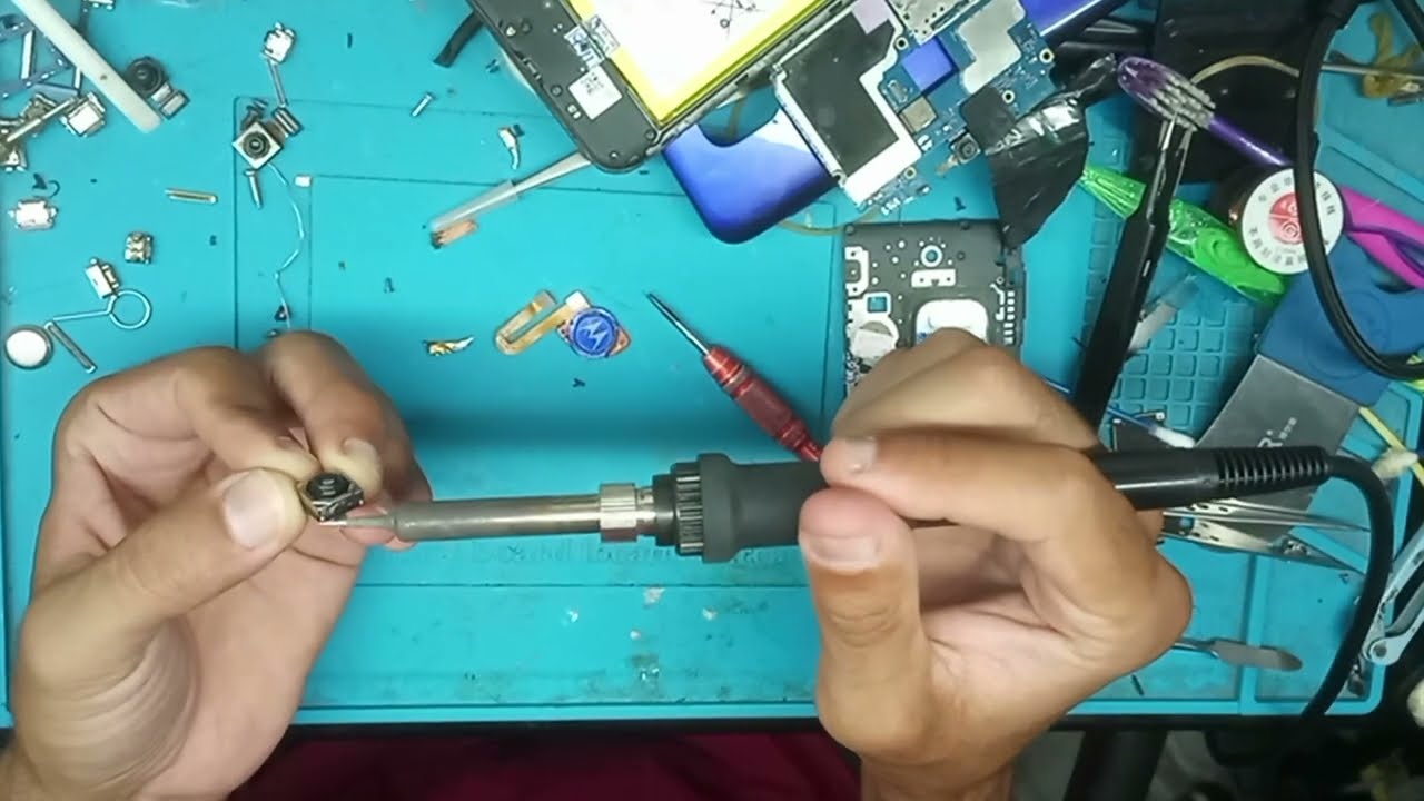 Camera embaçada após cair na água 