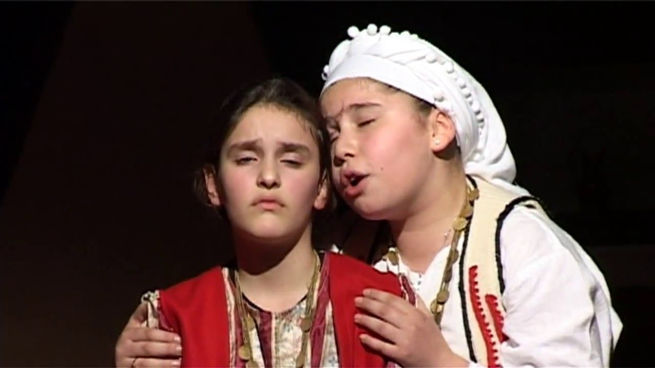 8ο ΔΣ Πειραιά: Θεατρικό για την 25η Μαρτίου- Πολιορκία Μεσολογγίου 1826