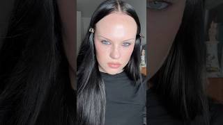 minimal grunge makeup 🖤