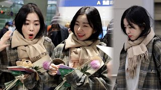 Red Velvet “IRENE” (레드벨벳 아이린) 경호 받으며 안전하게 입국 Arrival | 인천공항 • 231121